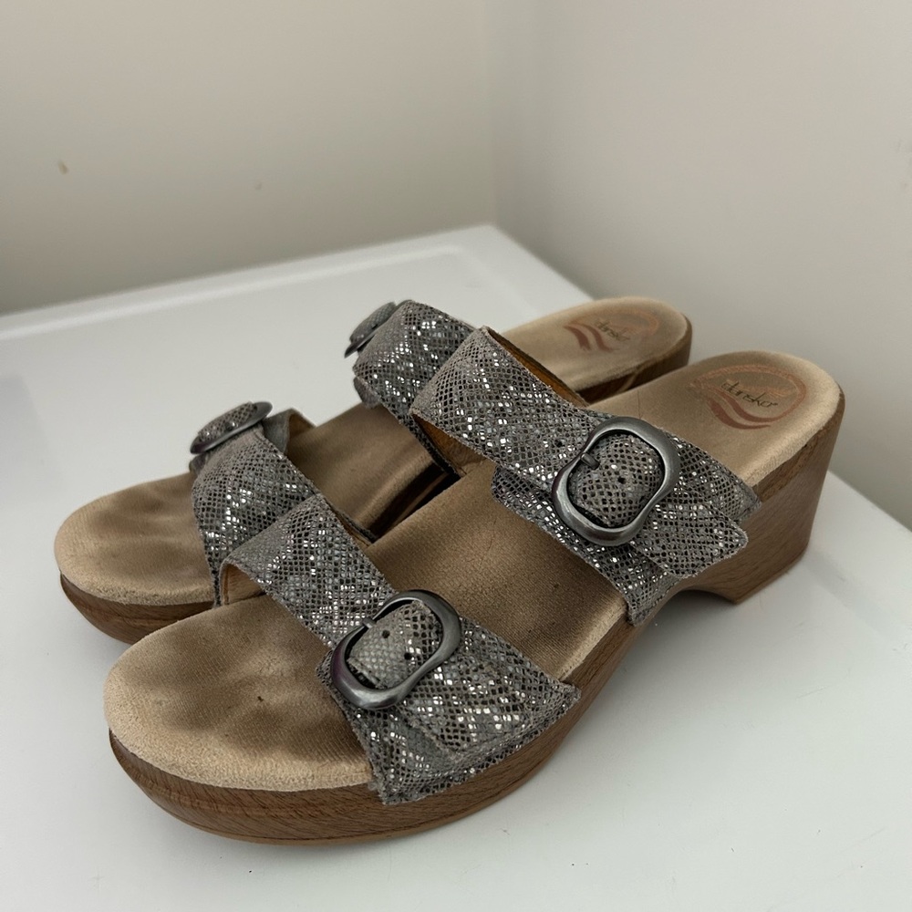 Dansko Sophie Clog Sandals Silver Gray Size 8.5 -9 US 39 EU